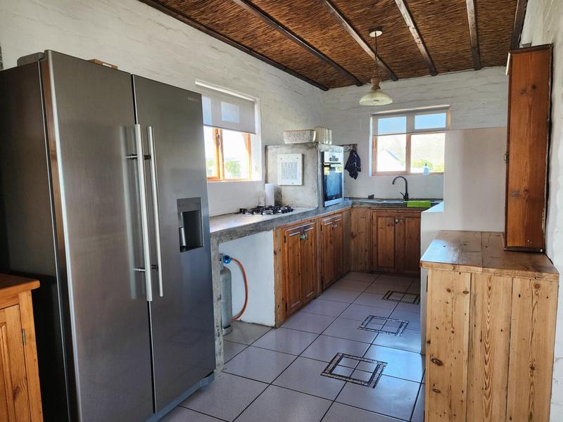 4 Bedroom Property for Sale in De Kelders Western Cape